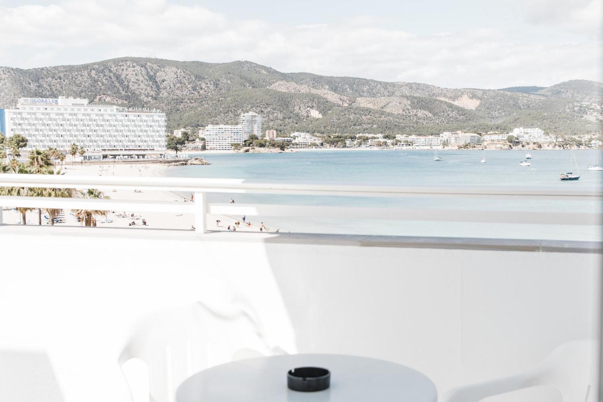 Apartamentos Balear Beach Palmanova Buitenkant foto